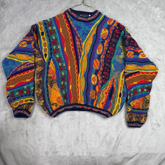 Tundra Canada Mens M Colorful Geometric Pattern Knit Sweater